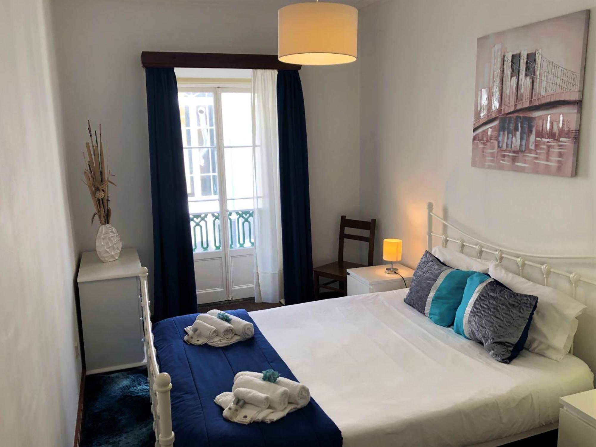 Pdl Central Apartments - Three Πόντα Ντελγκάντα Εξωτερικό φωτογραφία
